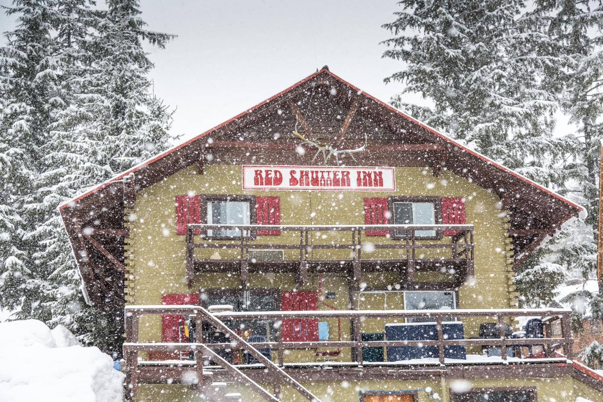 Red Shutter Inn Rossland Exterior foto