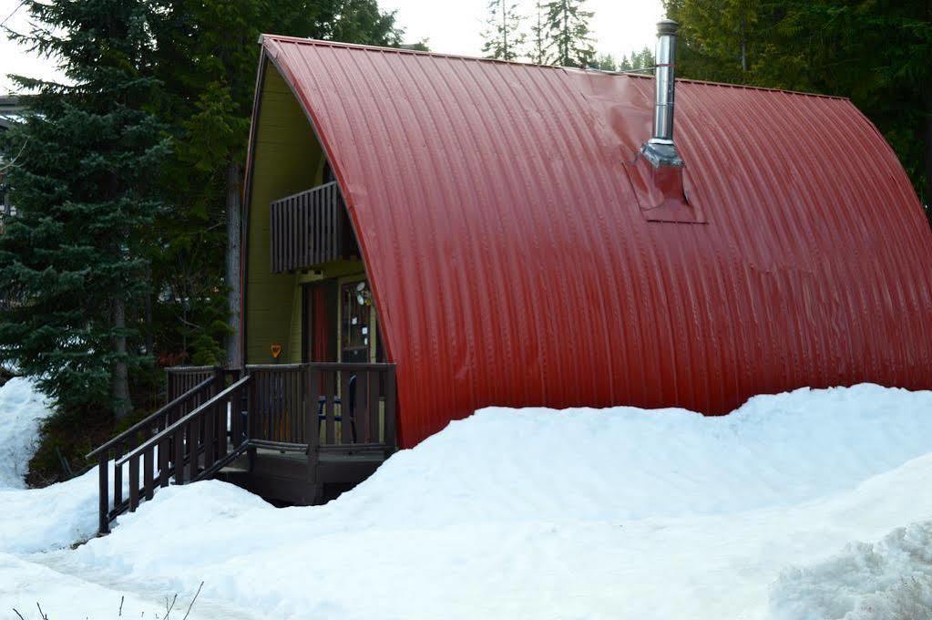 Red Shutter Inn Rossland Exterior foto